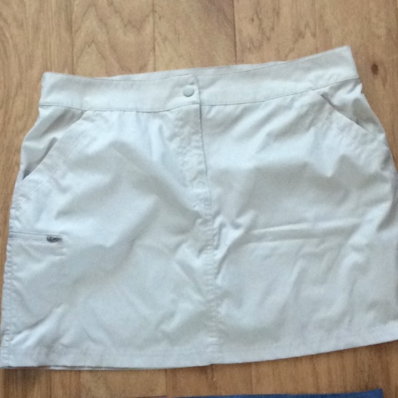 Skorts-Twin pack - Picture 3 of 8